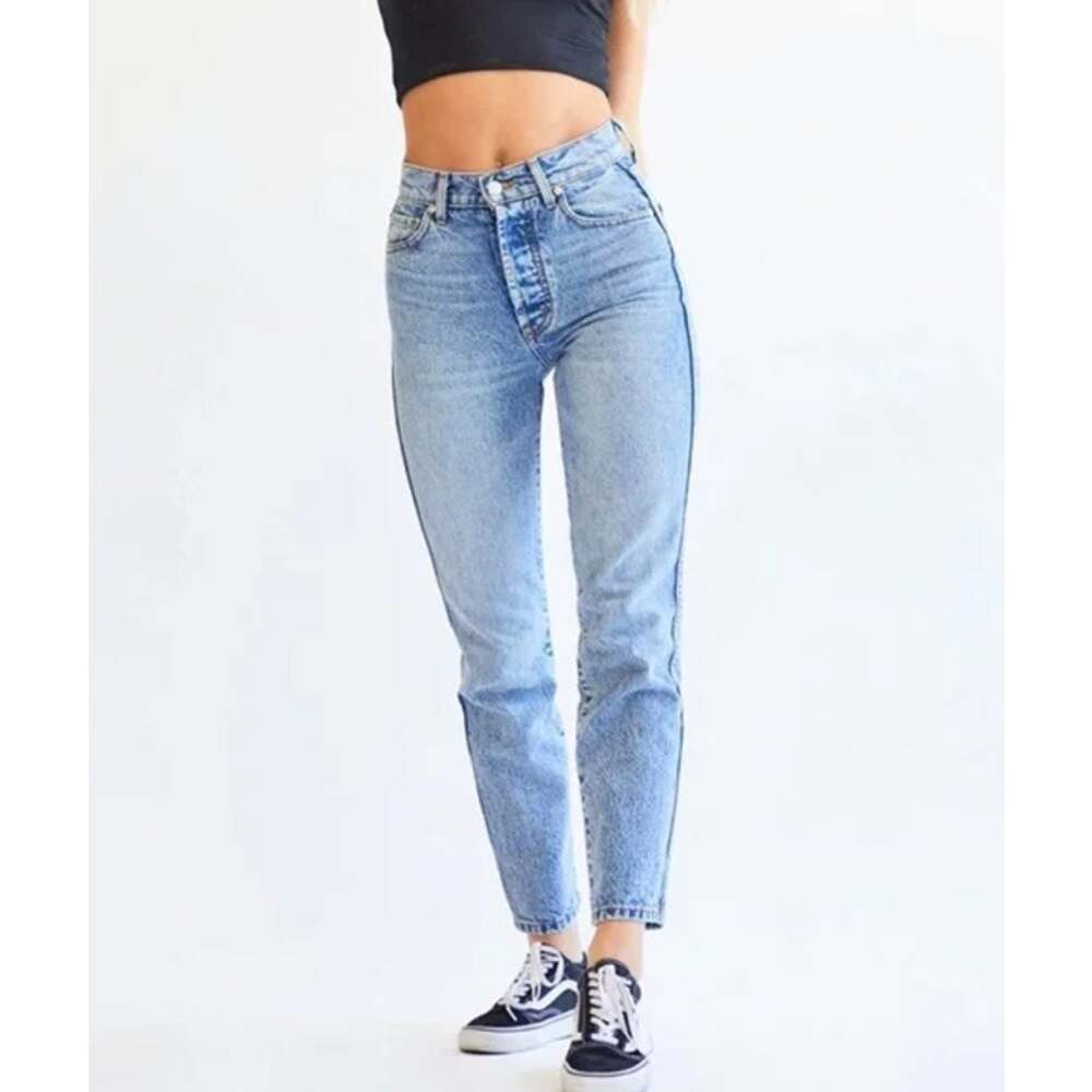 REVICE Frontrunner High Rise Jeans NWT Light Wash Blue Button Fly Women's 25 - Picture 2 of 10